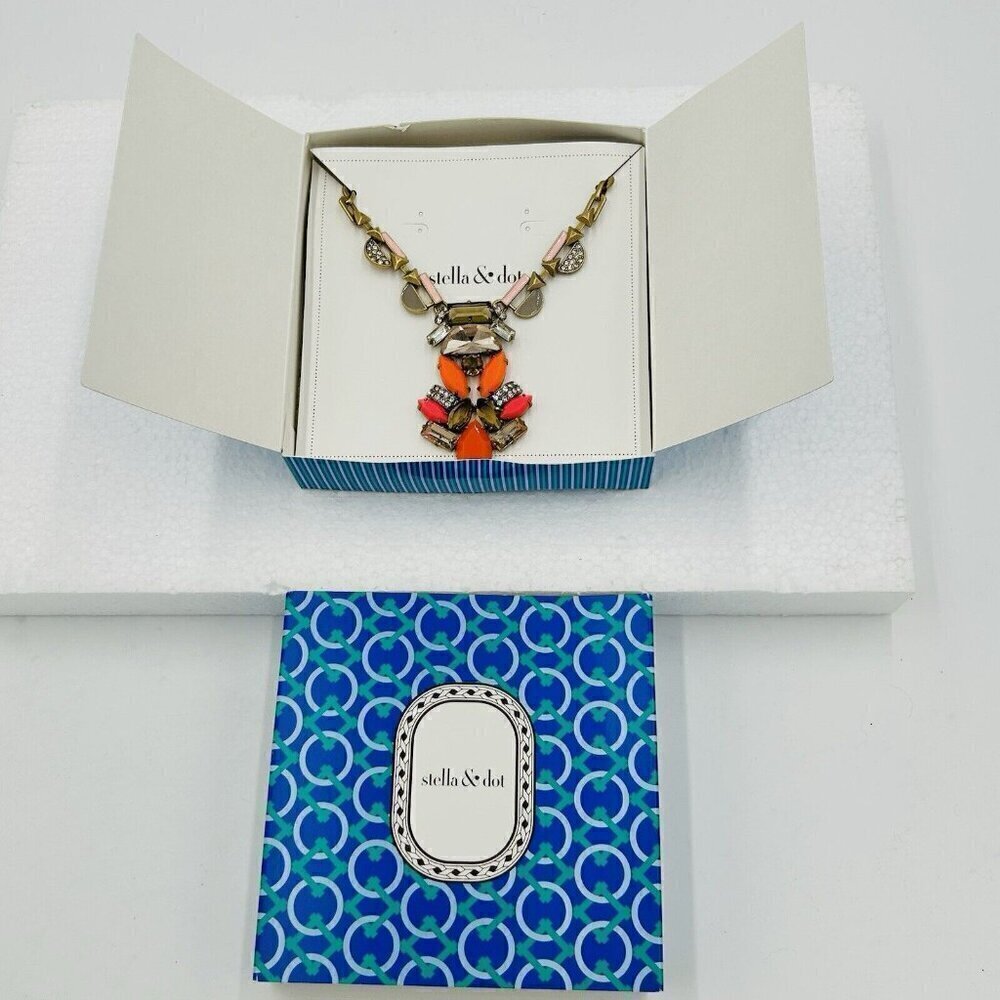 Stella & Dot Chunky Statement Necklace Gold Coral Pink Bright Bling Rhinestones